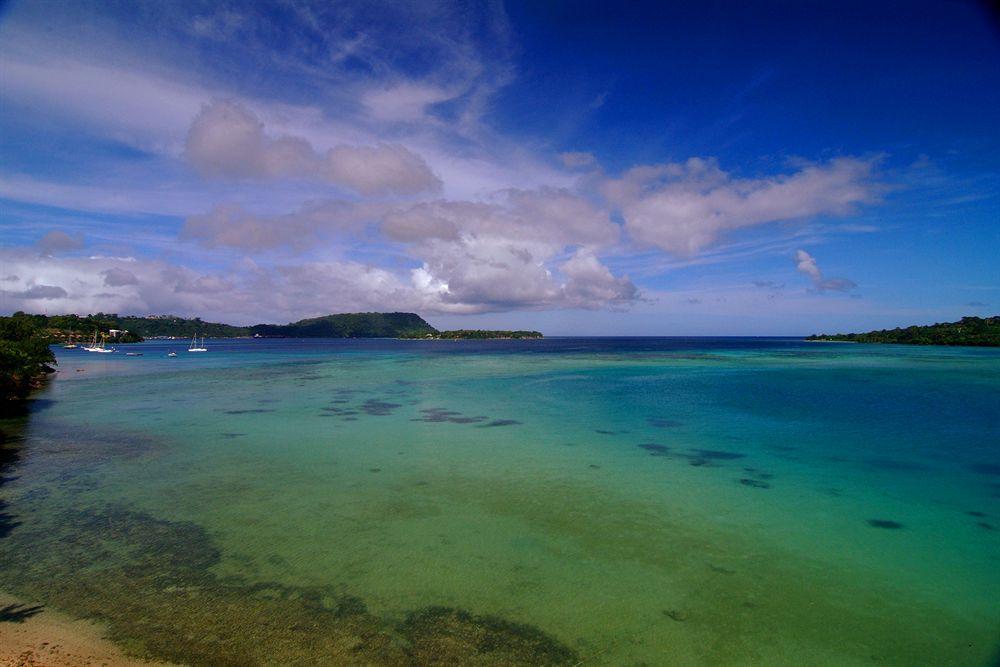 Chantillys On The Bay Hotel Port Vila Exterior photo