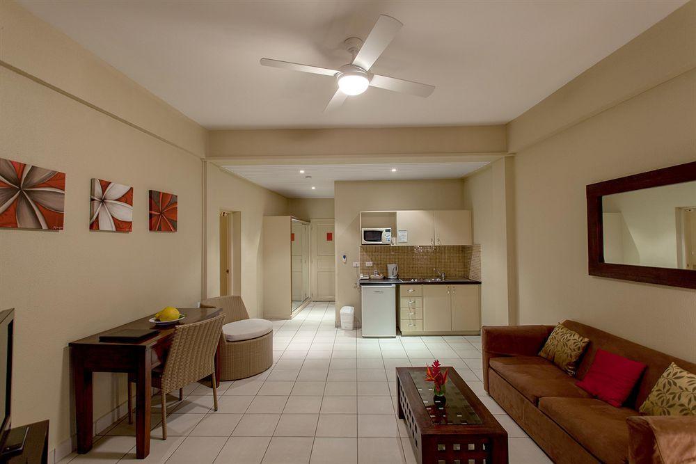 Chantillys On The Bay Port Vila Exterior photo