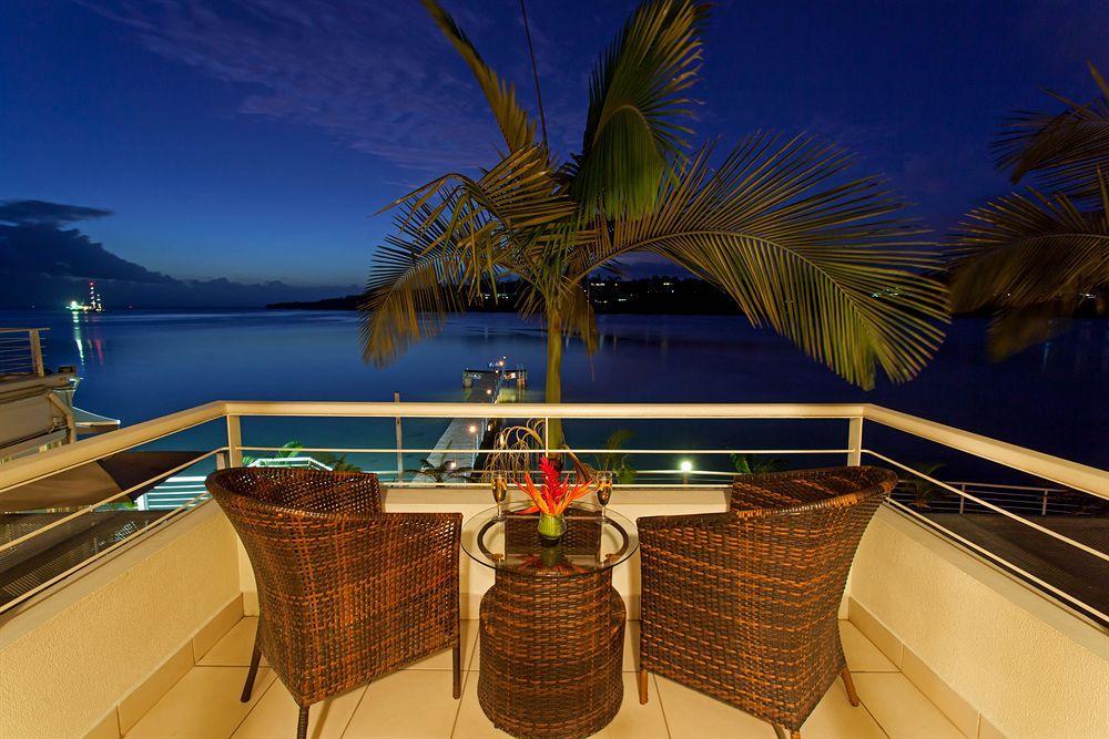 Chantillys On The Bay Hotel Port Vila Exterior photo