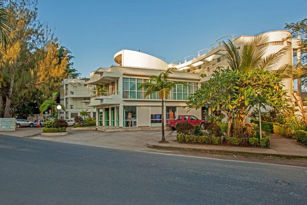 Chantillys On The Bay Hotel Port Vila Exterior photo