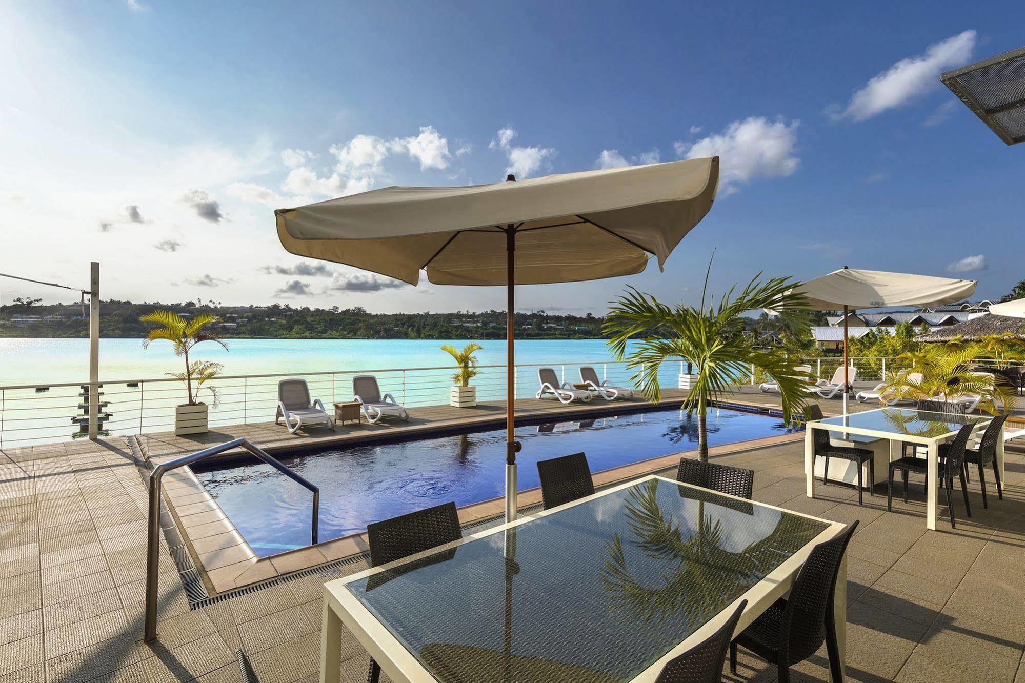 Chantillys On The Bay Hotel Port Vila Exterior photo