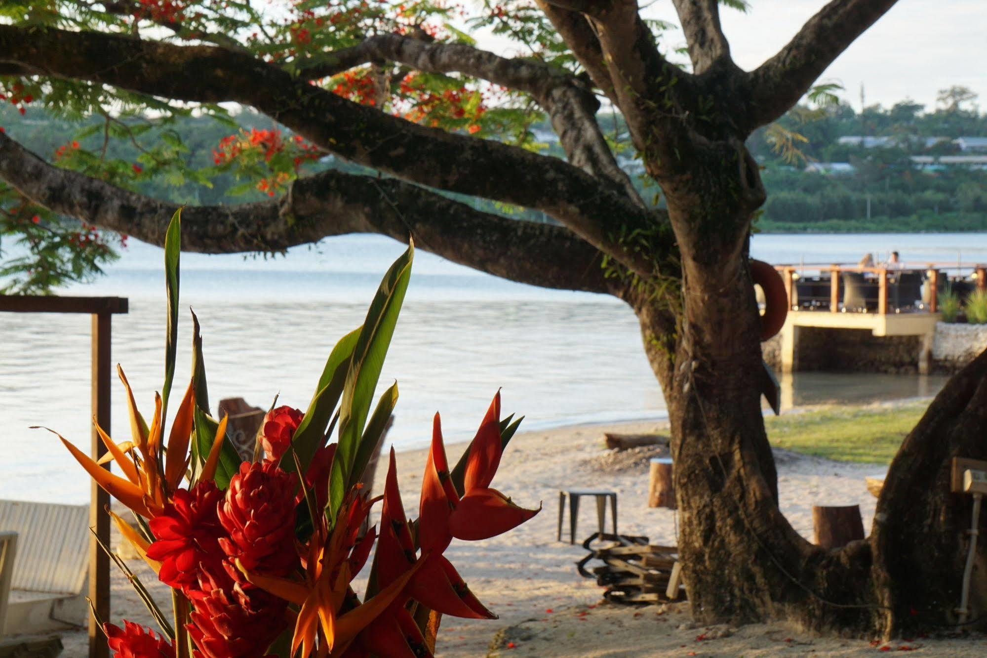 Chantillys On The Bay Hotel Port Vila Exterior photo