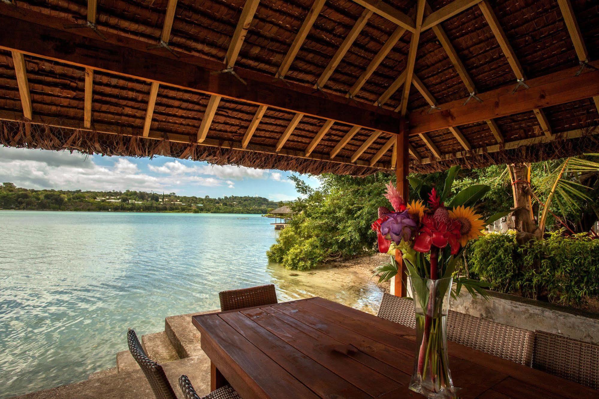 Chantillys On The Bay Hotel Port Vila Exterior photo